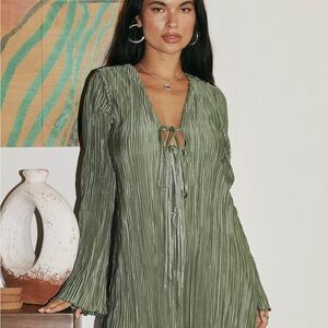 New Princess Polly MALOP LONG SLEEVE‎ MINI DRESS SAGE green size 6